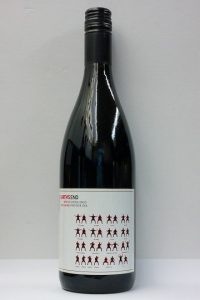 Earths End Pinot Noir (ｱｰｽｴﾝﾄﾞ　ﾋﾟﾉ･ﾉﾜｰﾙ）